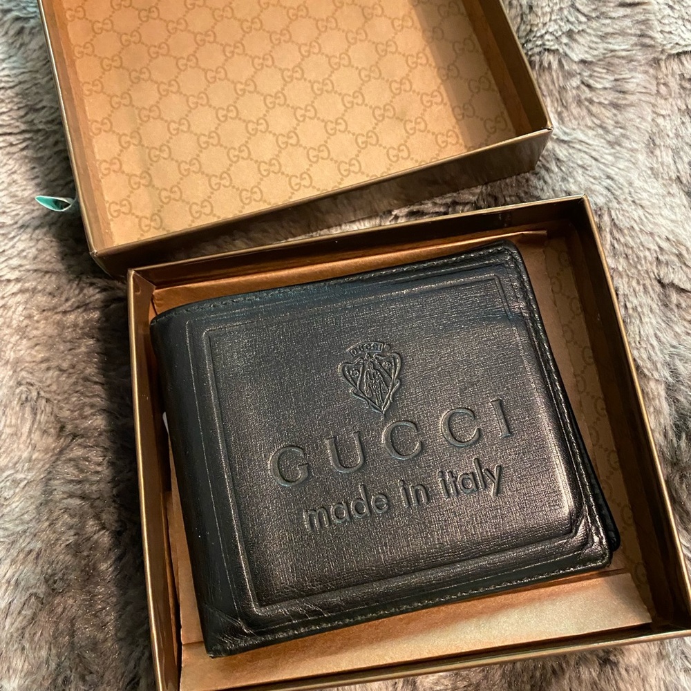 Gucci wallet